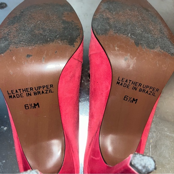 Tabita red suede slip on heels size 6.5 - Picture 10 of 11